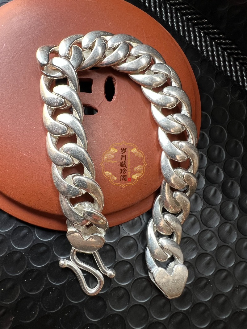 Y2K Ethnic Fashion - Gelang Perak Tibet Vintage 2026, Perhiasan