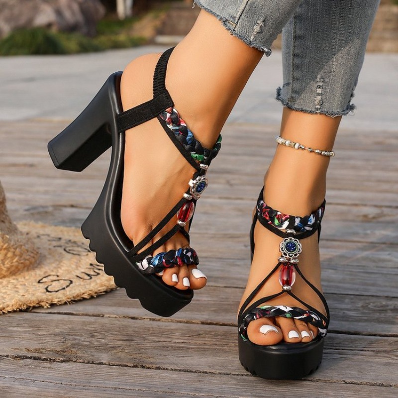 Sandal Wanita Gaya Etnik Musim - Ethnic Fashion In ulasan dan harga