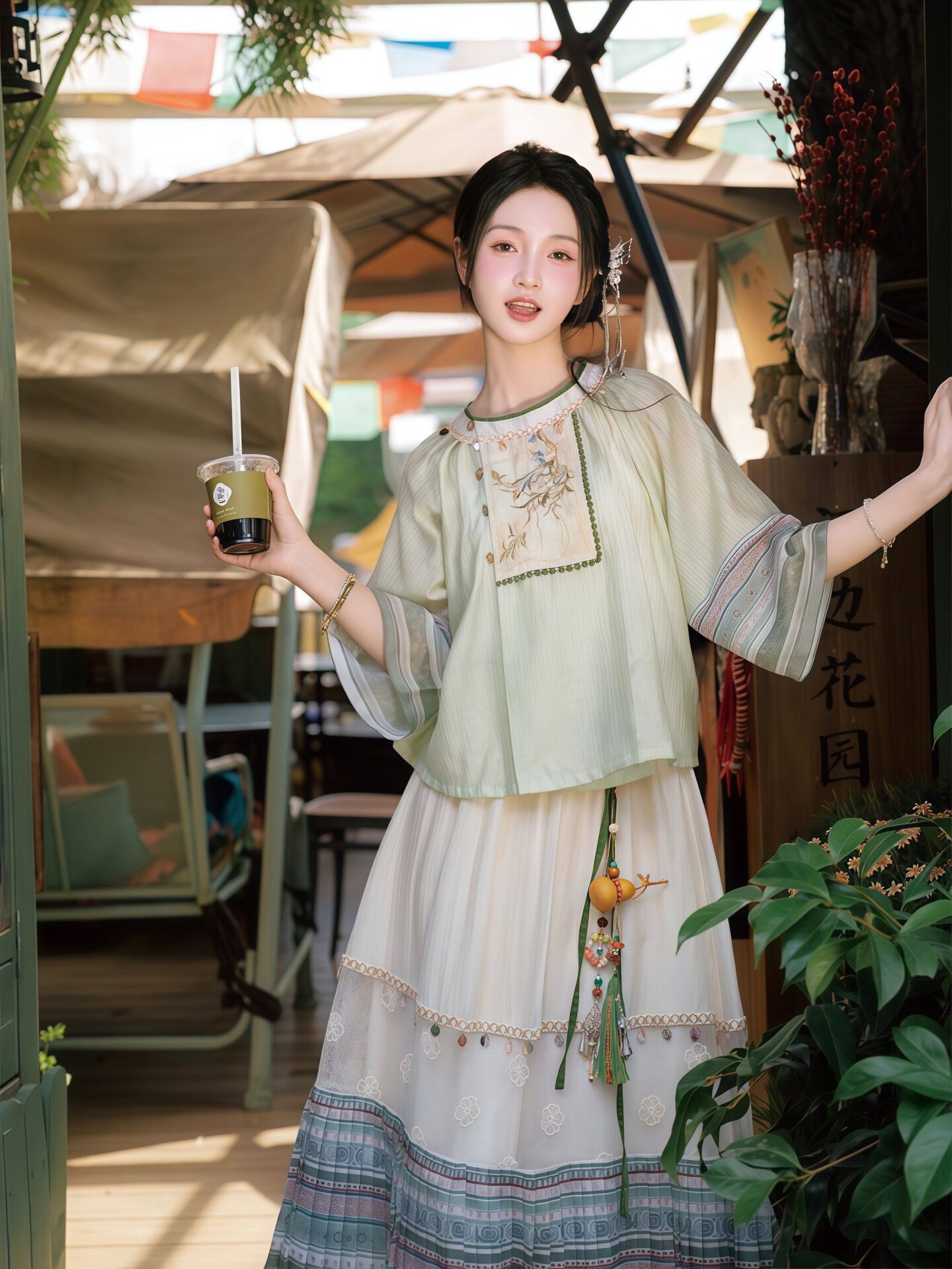 Pakaian Gaya Etnis Tiongkok, B - Ethnic Outfit ulasan dan harga