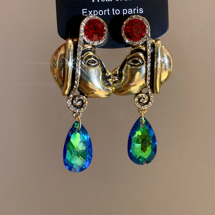 Anting Gantung Patung Wajah Tr - Y2K Ethnic Fashion ulasan dan harga